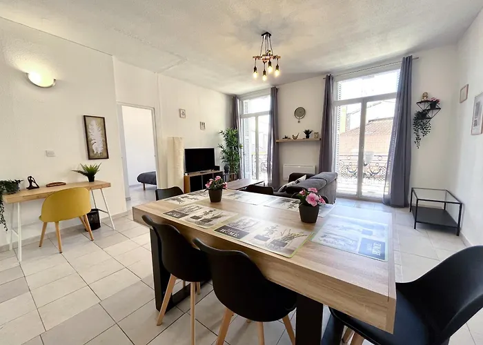 Appartement Chaleureux T3 Plein Centre *